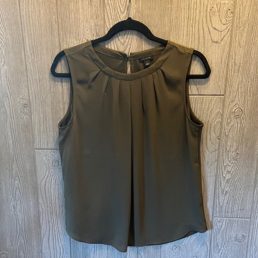 Banana Republic Olive Green Mixed Media Sleeveless Blouse